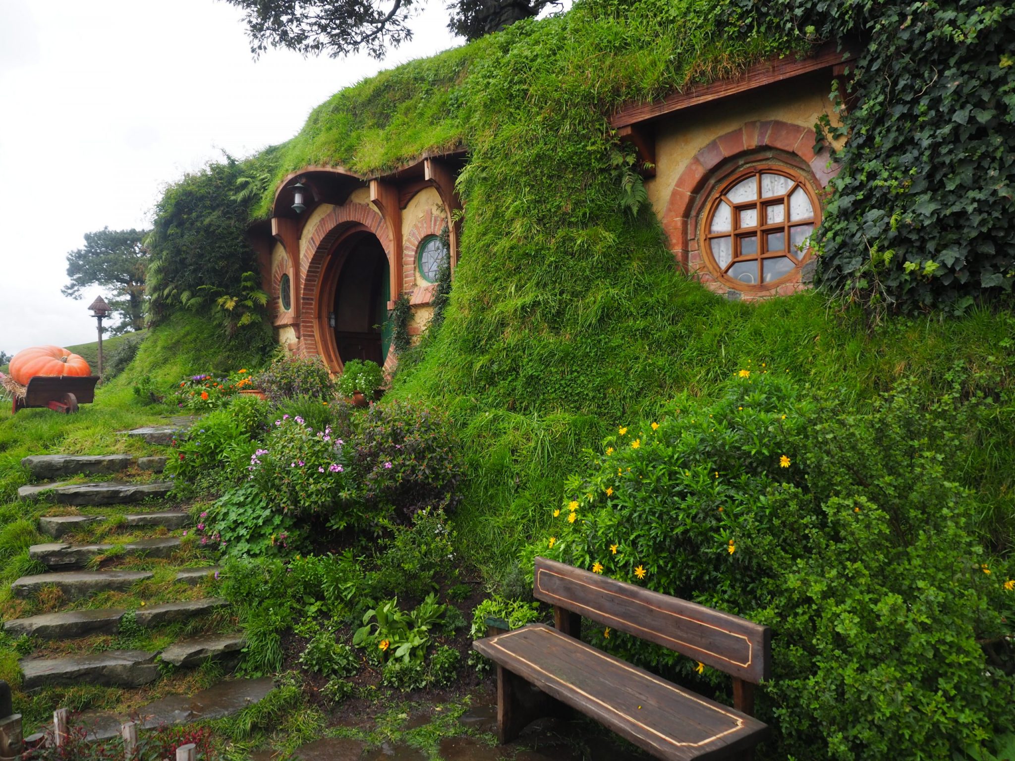 Hobbiton maison de Hobbit en Nouvelle Zélande