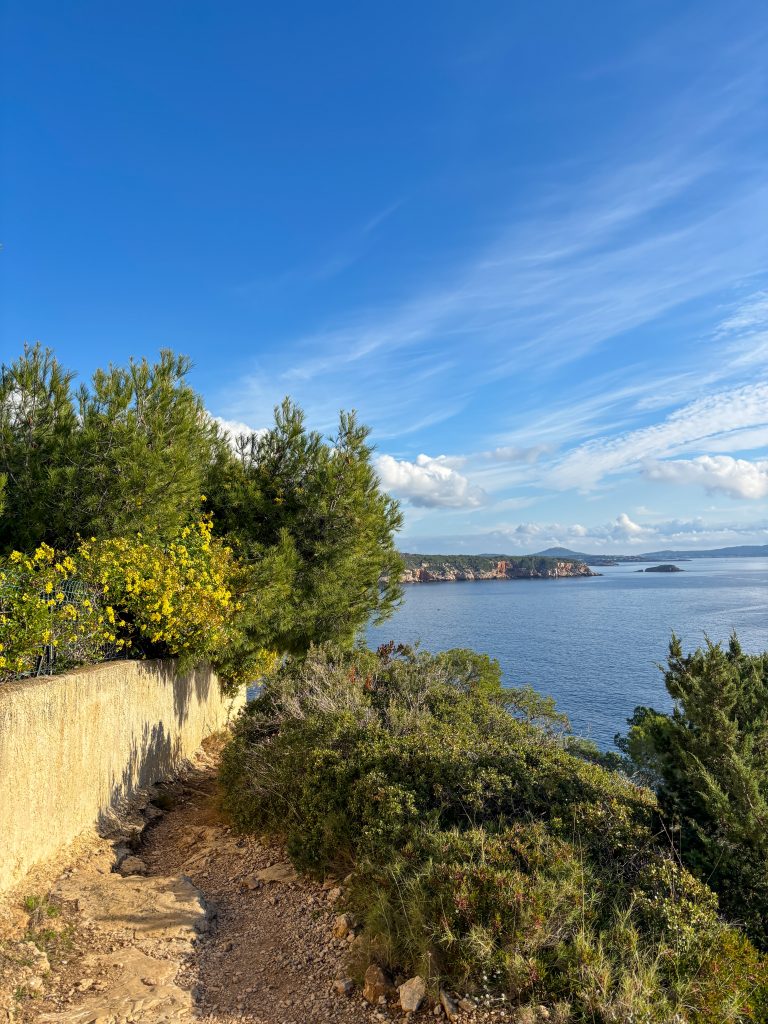 port d'alon randonnée